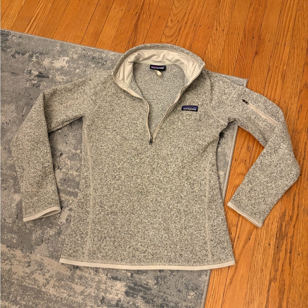 Patagonia Better Sweater Fleece 1/4 zip, Women’s XS, in Heathered Oatmeal